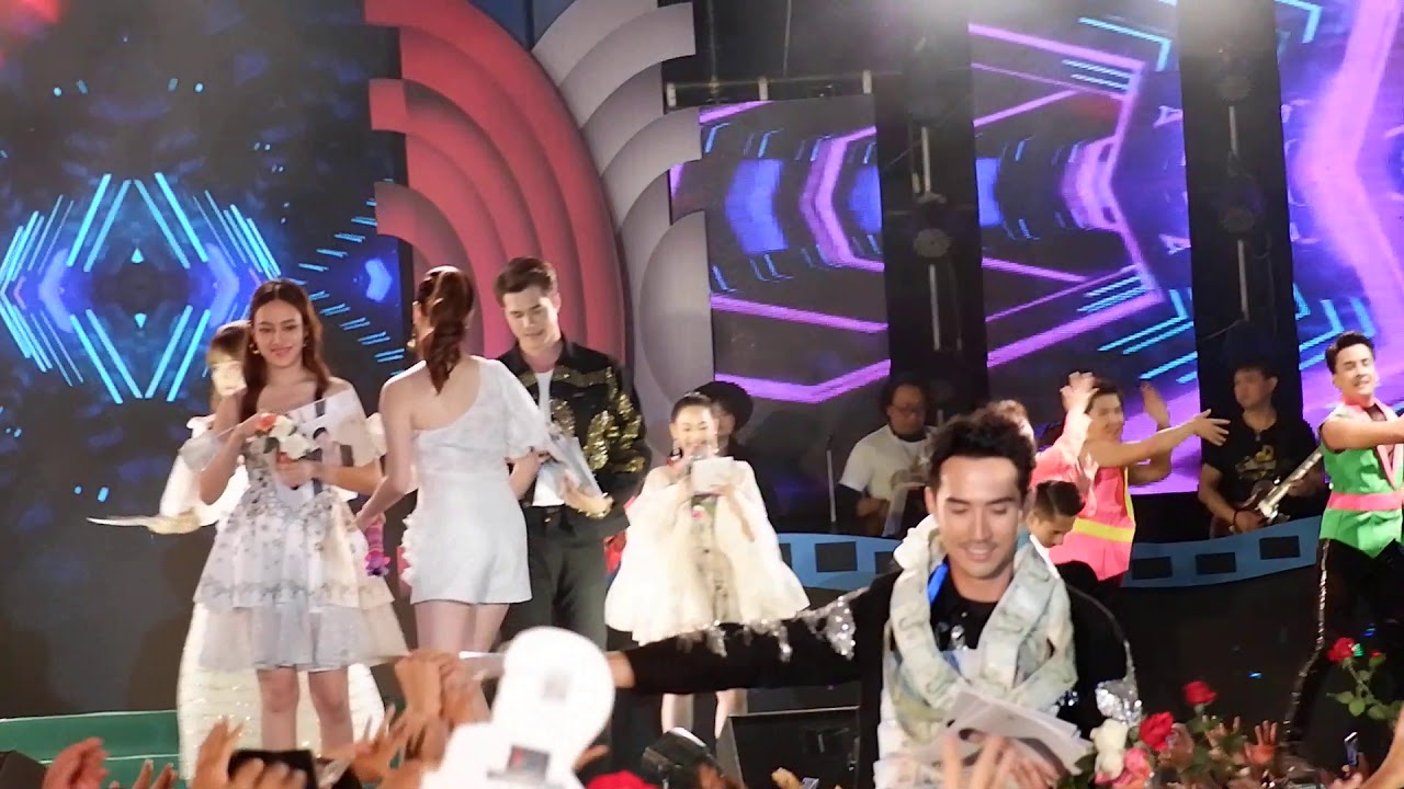 ปี้ (จน) ป่น - รวมนักแสดง @เจ็ดสีคอนเสิร์ตออนทัวร์เชียงราย 30/11/19