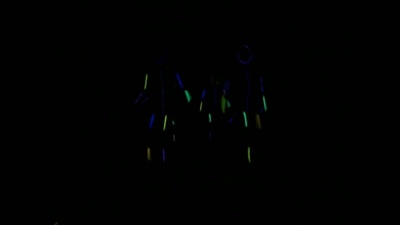 London Bridge Fergie Glow In The Dark Music Video YouTube london-bridge-fergie-glow-in-the-dark-music-video-youtube