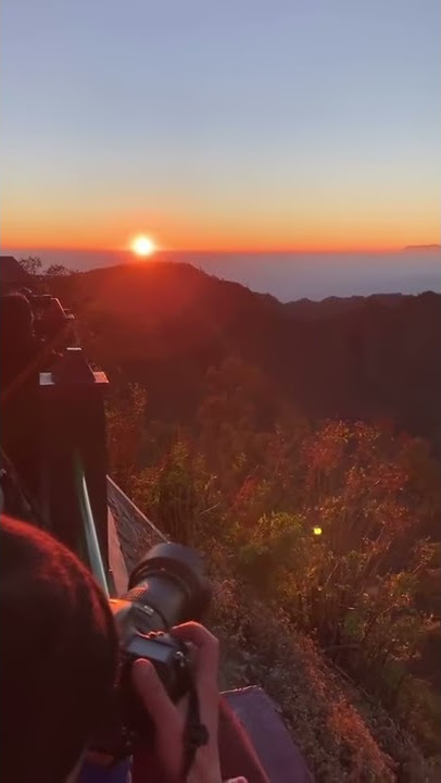 Negeri di atas awan |cocok lurd buat story Wa