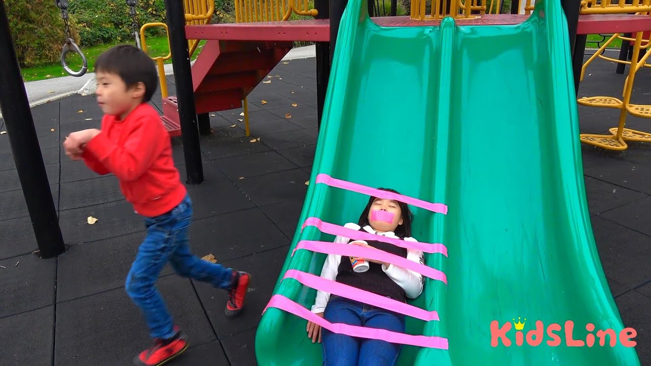 公園で昼寝すると…テープ 貼られた??