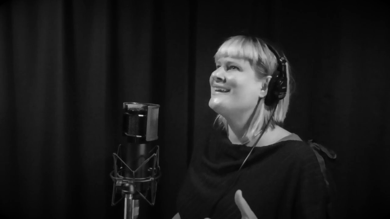 The Black & White Sessions : Charissa Nielsen : La Isla Bonita