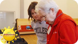 Marlene Lufen Bei Der Tafel - Ehrenamtlich Gegen Hunger Kämpfen Sat.1 Frühstücksfernsehen