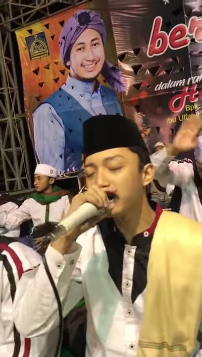 STORY WA GUS AZMI FEAT AHKAM, MERINGDING!!!!