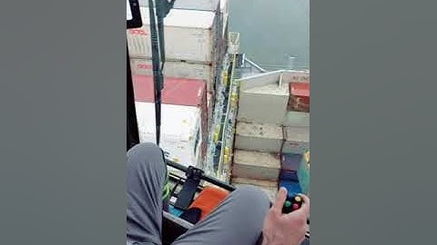 Gottwald harbour crane #container #crane #port #craneoperator