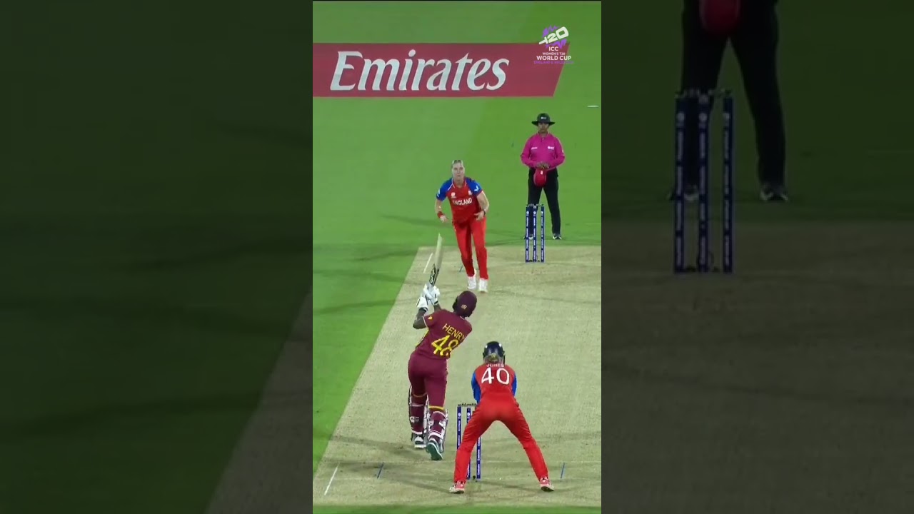 Chinelle Henry drills it down the ground with authority for a four 👊 #T20WorldCup
