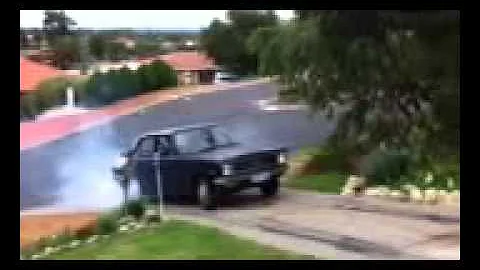 Datsun 1200 turbo A12 burnout