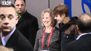CES 2012: Justin Bieber unveils dancing robot