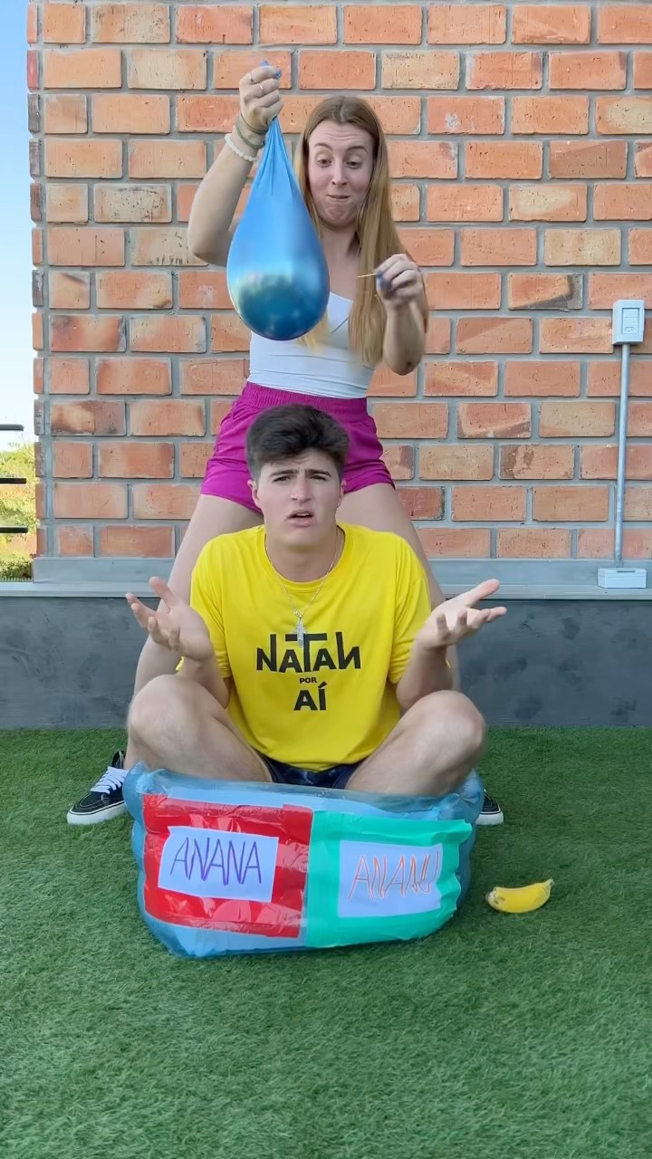 QUEM TEM AMIGO TEM TUDO