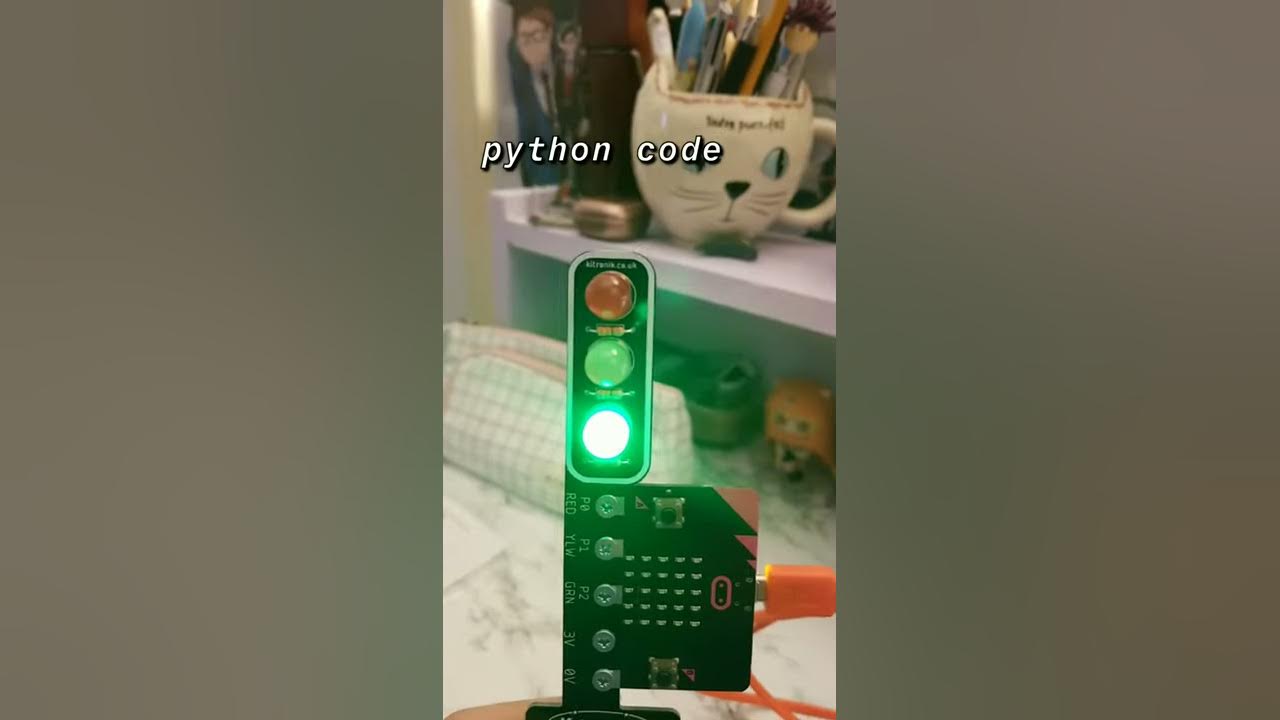 traffic light - python code - YouTube