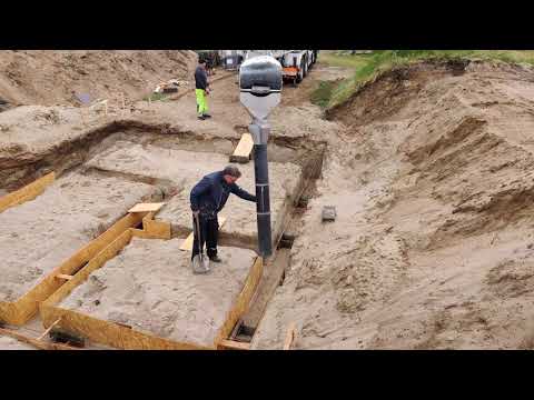 Video: Hvordan bygger du et fundament af betonblokke?
