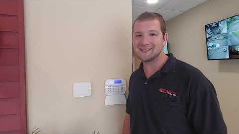 Alarm.com ADC-3000 Thermostat battery replacement