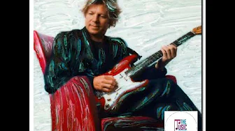 JEFF GOLUB with BRIAN AUGER feat DAVID PACK π§ Walking on the Moon JEFF GOLUB with BRIAN AUGER feat DAVID PACK π§ Walking on the Moon
