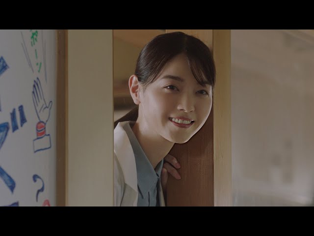 【大型配送タイプ】神木隆之介さん掲載2ページ(A3サイズ配送)#6454 西野七瀬、イタズラな笑み 神木隆之介&中川大志を翻弄 au“意識
