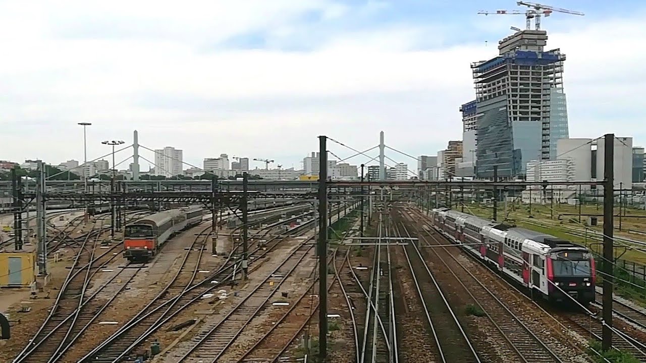 RER C, Intercités, Fret & Locotracteur à / at Ivry-sur-Seine - YouTube