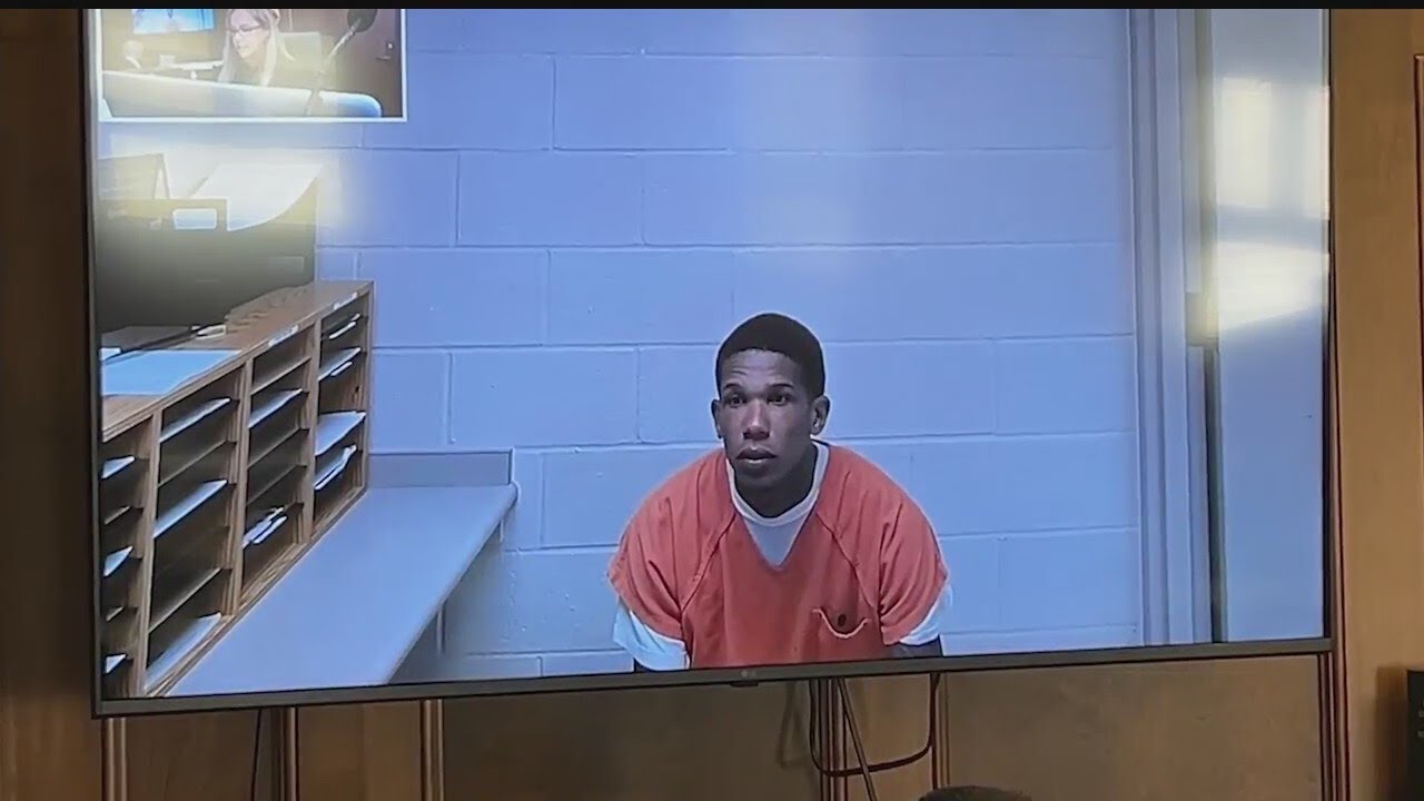 Bond set for suspect in fatal crash - YouTube