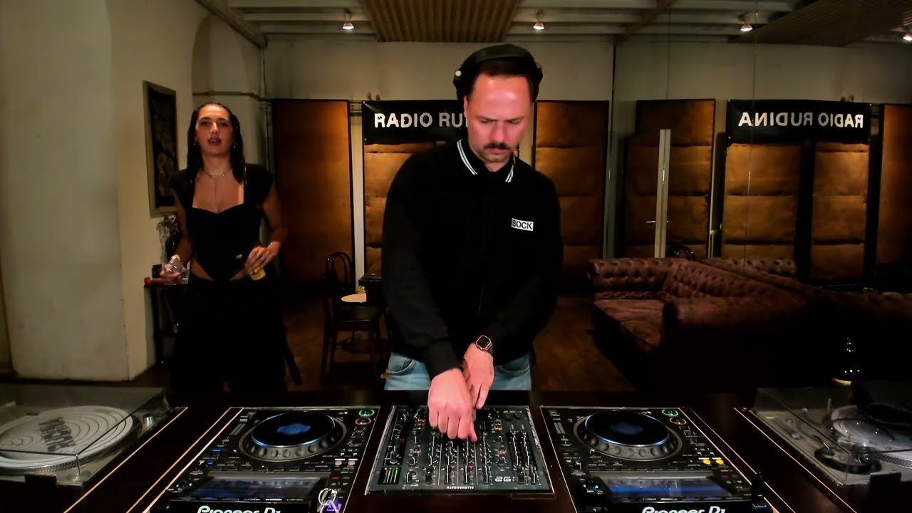 Daddycation | Radio Rudina