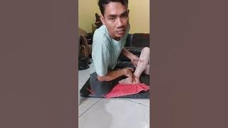 Pijat tradisional di kaki