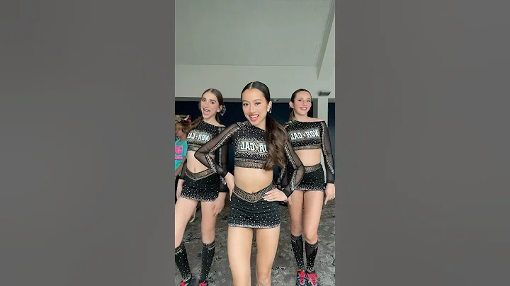 comment what sport YOU play! #tiktokdance #cheerleader #bellaluu #shorts