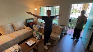 Ep: 3 | Jo and Chloe Declutter the Living Room Boxes!