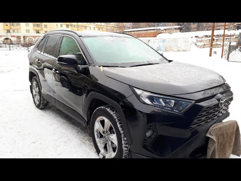 Toyota RAV4. Как снять заднее сидение. How to remove the back seat.