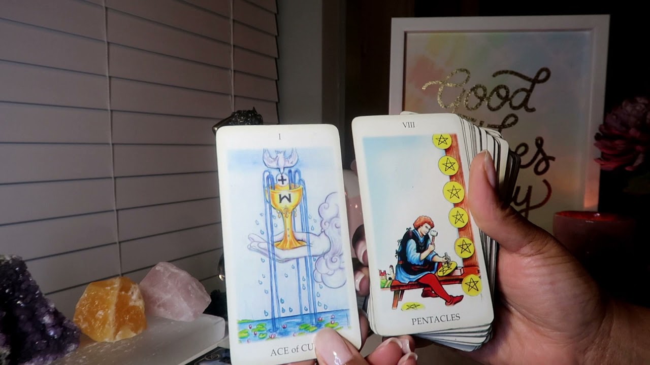 CANCER💕A POWERFUL CHANGE IS GOING TO TRANSFORM YOUR LIFE & SOMEONE IN  LOVE WITH YOU IS ACTING WEIRD