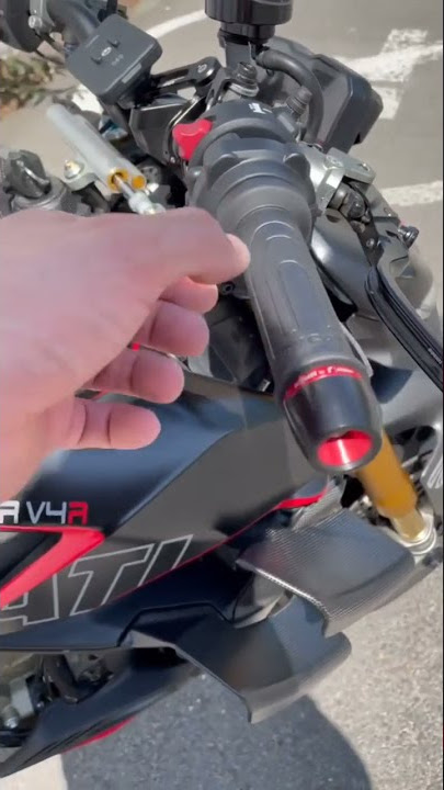 Engine starter and Go #shorts#Ducati #Moge