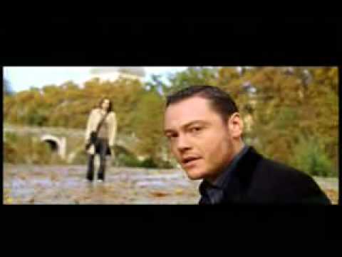 Tiziano Ferro - Ti scatteró una foto (Trailer ho voglia di te)