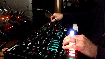 Late night experiment   using the Circuit to sequence the Monologue and Microkorg