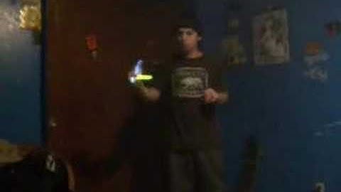 Glowsticking.com Stringing: Greens 2 Dust 12.12.07