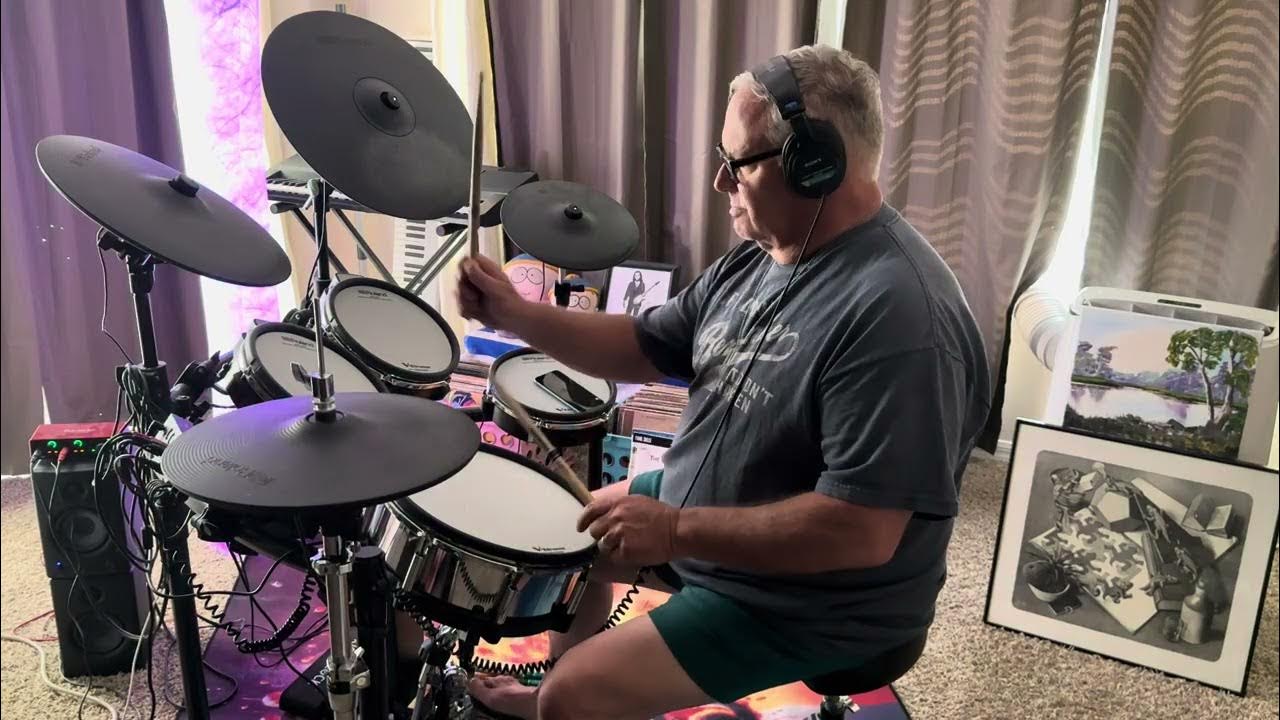 Man vs Machine - DarWin (Simon Phillips, Mohini Dey and Greg Howe) - V drum cover by Kevin S Reardon Man vs Machine - DarWin (Simon Phillips, Mohini Dey and Greg Howe) - V drum cover by Kevin S Reardon