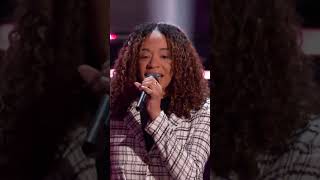 3 Voices. 1 Audition. The Coaches Were SHOOK #thevoiceusa #arianagrande #kellyclarkson #blakeshelton