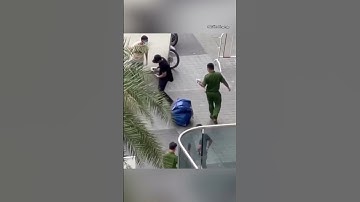 Vụ phát hiện thi thể trong túi trước sảnh chung cư ở TP.HCM: Hé lộ về nạn nhân và 2 nghi phạm