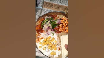 Roti wrap !wholesome meal!#roti #wrap #ytshorts #shortvideo #youtubeshorts #shorts #instantrecipe