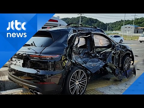 울산 울주군 강양사거리서 차량 3대 충돌…사고 경위 조사 / JTBC 아침&