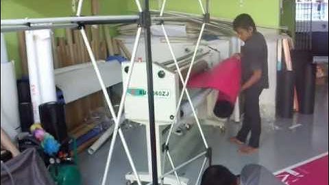 Top Brand Display Stand - Spring Pop Up 3x3 Structure