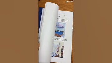 Học viên qua sách dạy rèm Thiều Hường trả bài