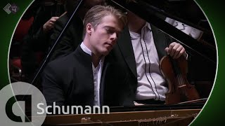 Schumann: Piano Concerto, Op. 54 - Arthur Jussen and Residentie Orkest - Live Concert HD