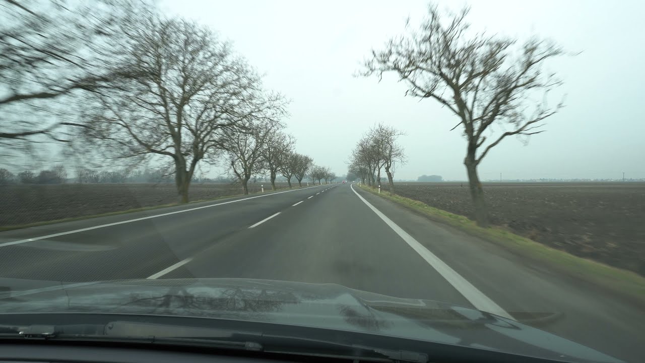 Driving from Slovakia to Austria via Bratislava and Wien (Vienna) (Dunajská Streda - St. Pölten)