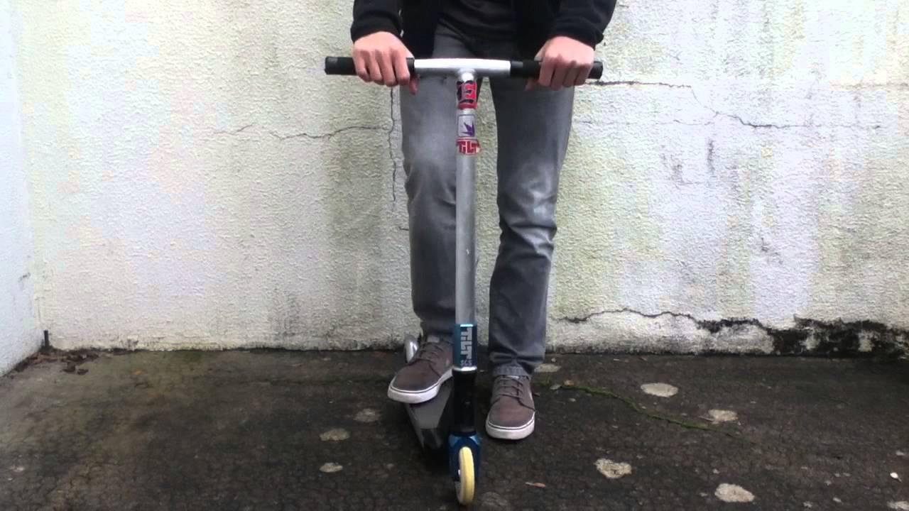 Comment faire un tailwhip - Figure de trottinette freestyle - YouTube