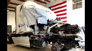 Copart Salvage semi-truck rebuild Freightliner Cascadia 2019 first walkaround