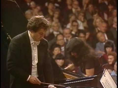 (Argerich)Tchaikovsky Piano Concerto No.1 Mvt III