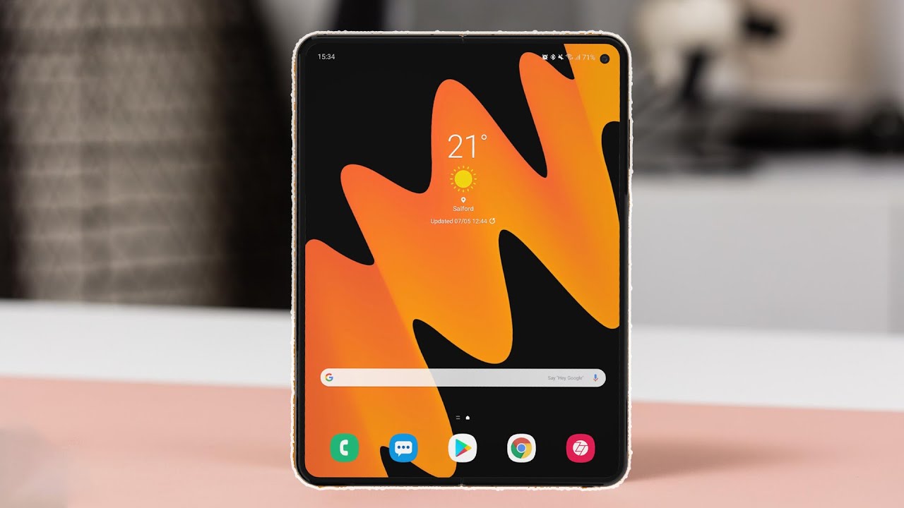 SAMSUNG GALAXY FOLD 2: NEW FOLDING SMARTPHONE DESIGN