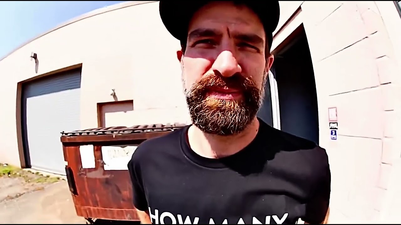 Warehouse Wednesday intro: the devil gets hit in the face 💥😈 (2021)