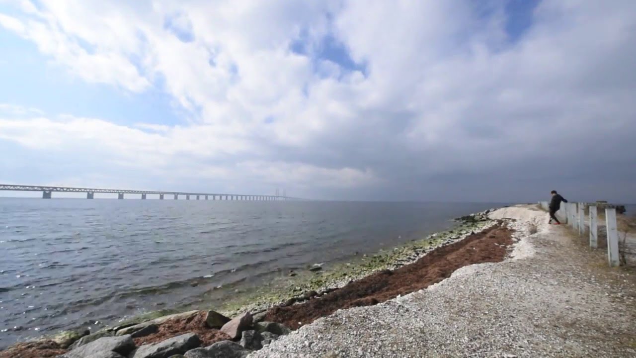 The Oresund Bridge : Denmark - Sweden Border - YouTube