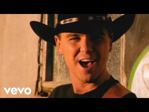 Kenny Chesney - She's Got It All