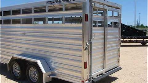 2017 Featherlite 8107 LIVESTOCK CATTLE TRAILER  New Rvs - CONROE,TX - 2017-05-17