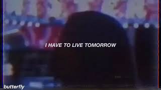 girl in red - 4am