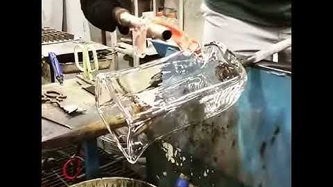 Making of the Simon Pearce Woodbury Glass Pitcher