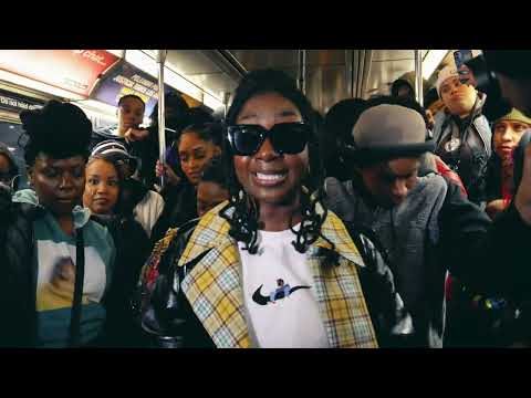 NYC’s Largest All-Women Rap Cypher! PT. 4 (250+ Turnout) | 1TRAIN CYPHERS