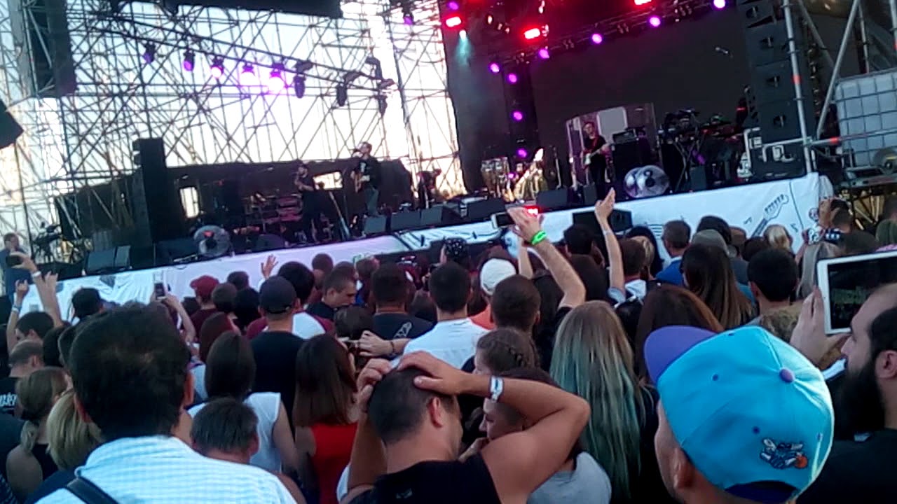 Найк Борзов Верхом на звезде - YouTube